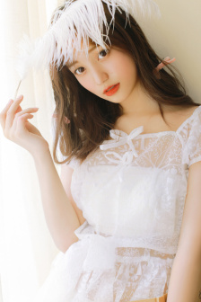 莫妮卡贝普奇